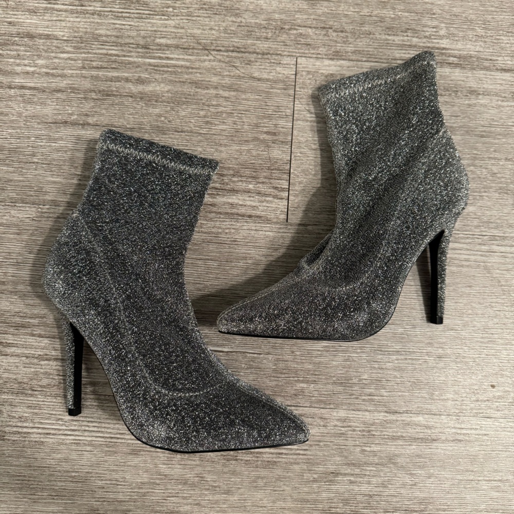 Charles by Charles David Shimmer Heel